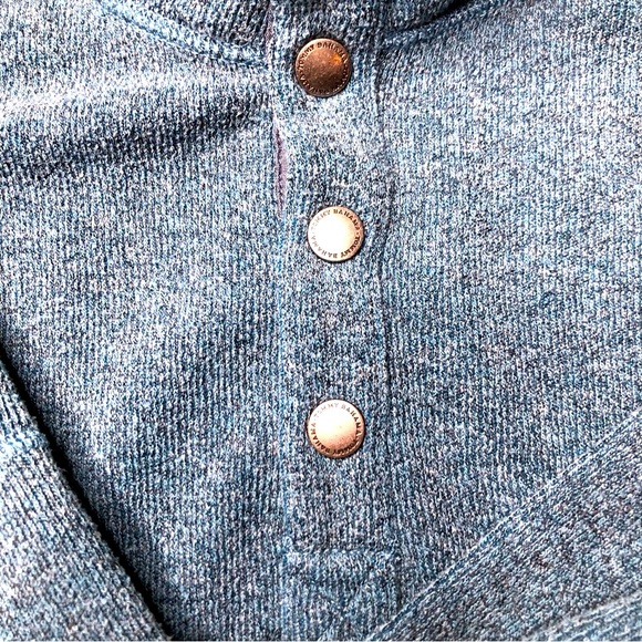 Tommy Bahama Men’s Palm Canyon Flip Coast Reversible Fleece Sweater Size (Large) - Picture 7 of 16